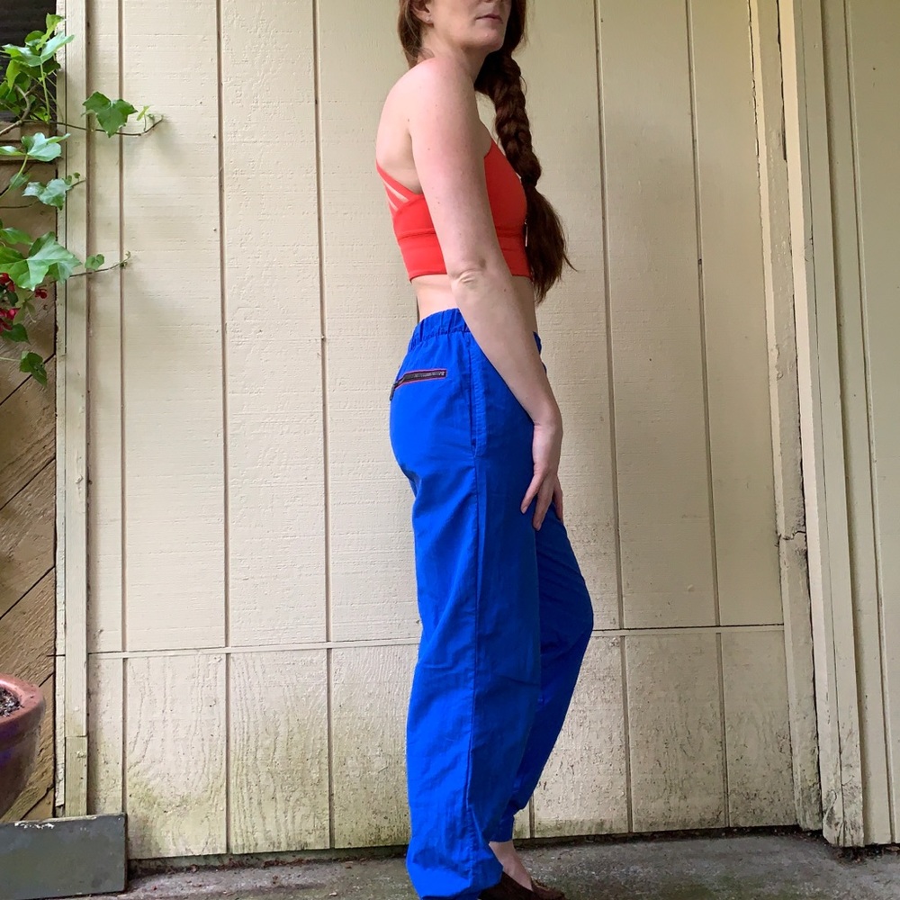 Vintage 80’s REI high waist track pants sz S vibrant blue red zipper ankle-snap - Picture 9 of 11